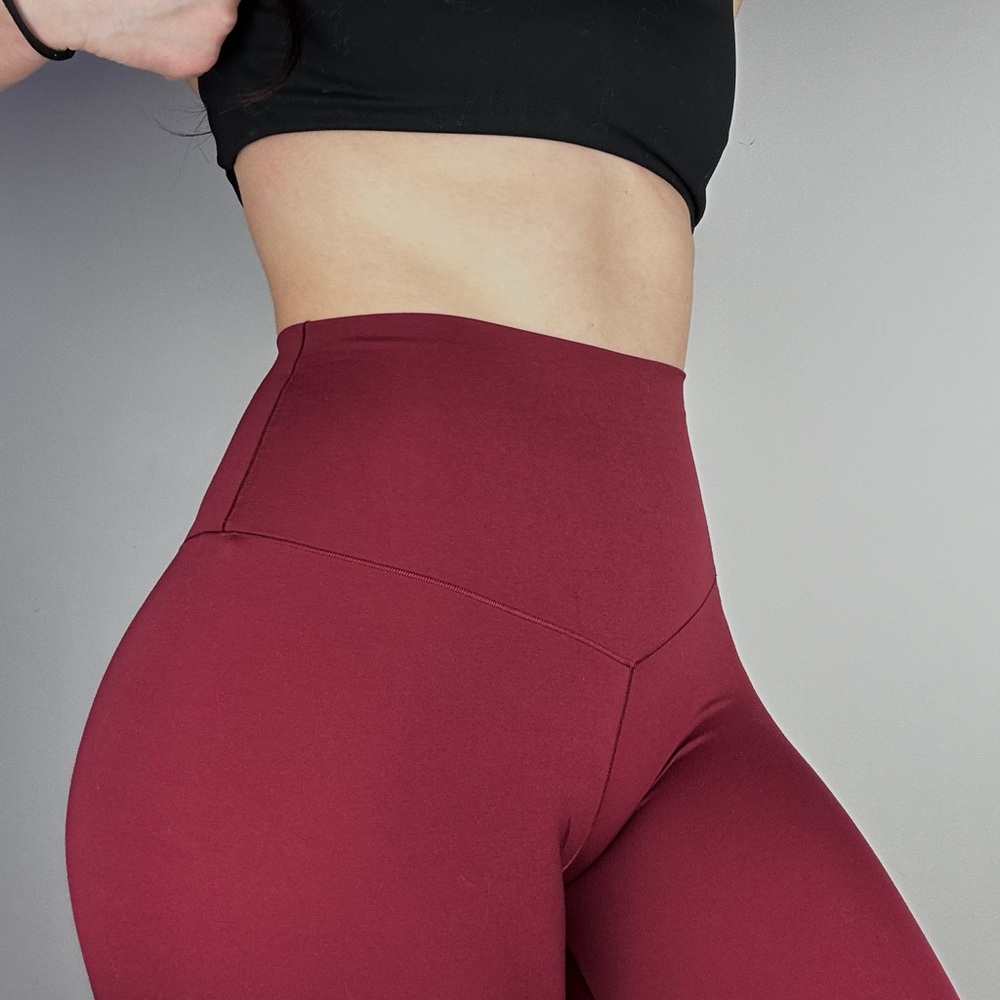 Maroon High-Waisted Leggings - Picture 3 of 3